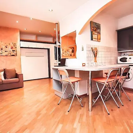 Petite Home In Rome Exterior photo